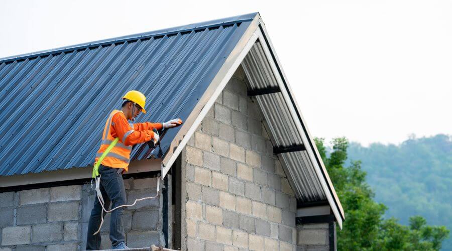 Professional gutter cleaning in Bon Air, AL